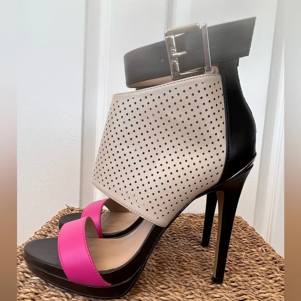 Juicy Couture Atarah Ice Heels‎ Ankle Strap Size 7.5M